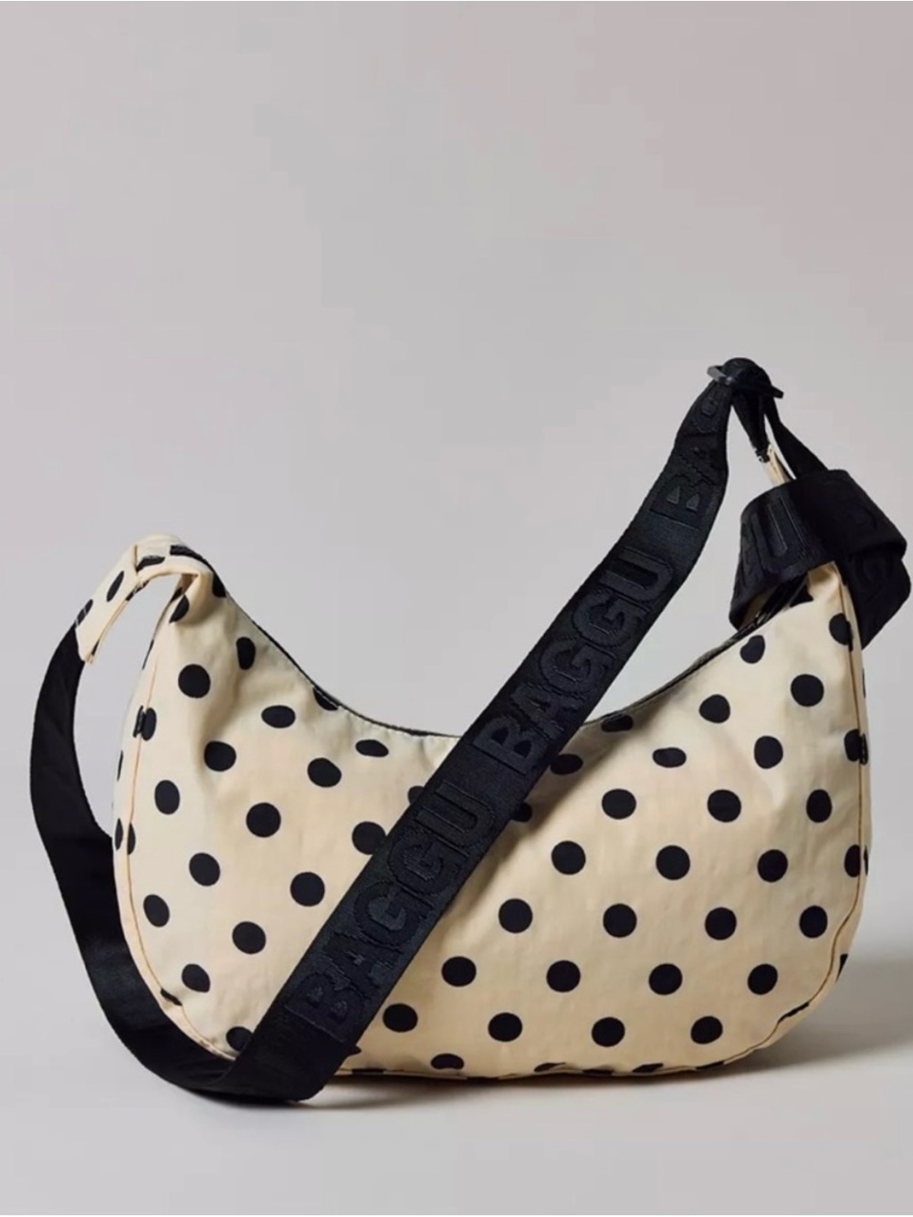 NWT BAGGU UO Exclusive Cream + Black Polka Dot Medium Nylon Crescent Bag